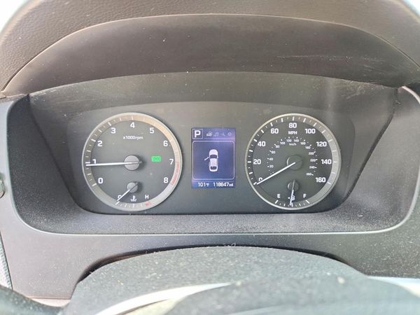 2017 HYUNDAI SONATA SE, Eco