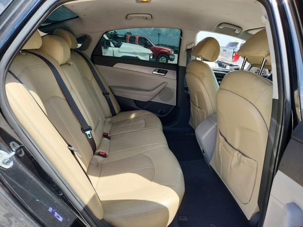 2017 HYUNDAI SONATA SE, Eco