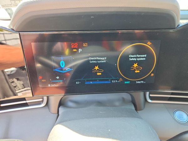 2023 HYUNDAI ELANTRA SEL w/Convenience Pkg