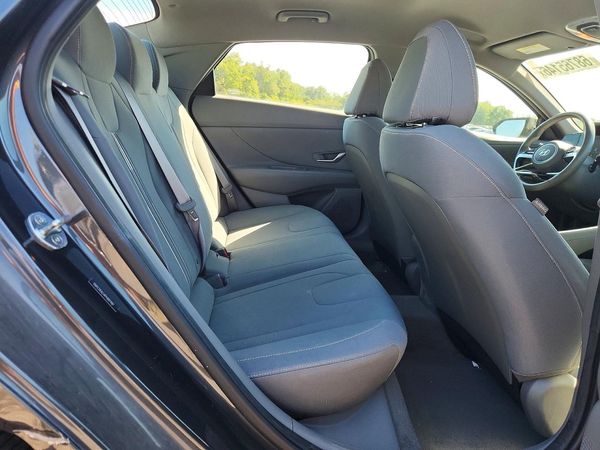 2023 HYUNDAI ELANTRA SEL w/Convenience Pkg