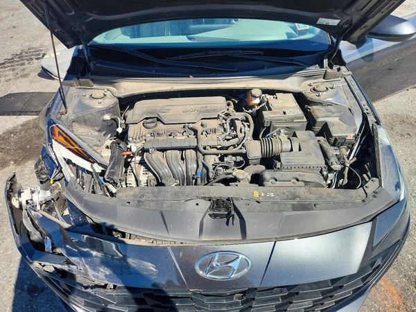 2023 HYUNDAI ELANTRA SEL w/Convenience Pkg
