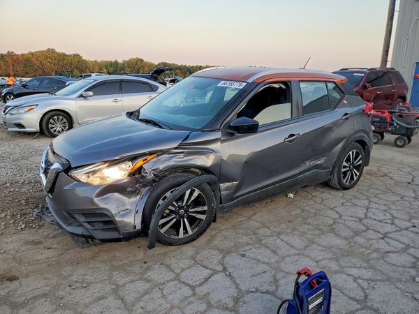 2018 NISSAN KICKS — Front 3/4