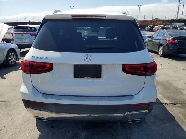 2020 MERCEDES-BENZ GLB — DIRR