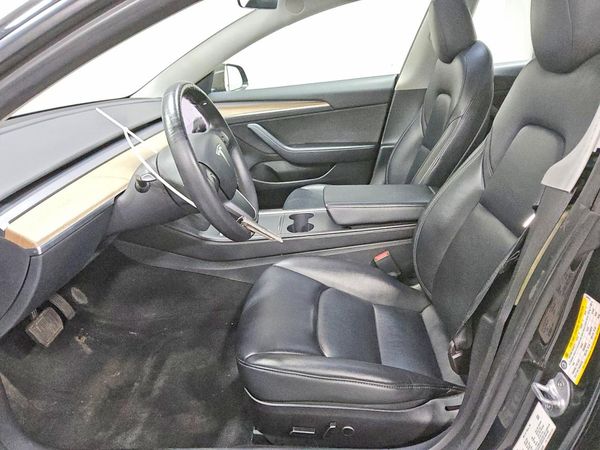 2023 TESLA MODEL 3 — DENT