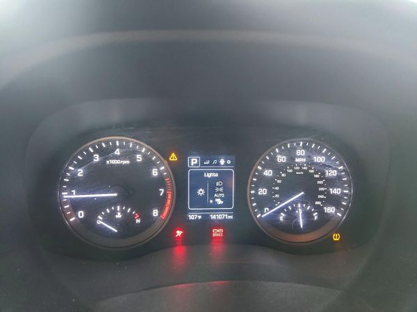 2016 HYUNDAI TUCSON