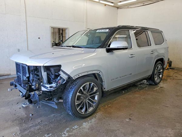 2022 JEEP GRAND WAGONEER Series III — Front 3/4