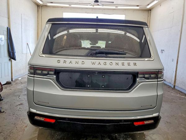 2022 JEEP GRAND WAGONEER Series III — DIRR