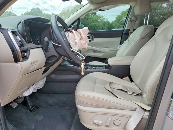 2023 KIA SORENTO S — DENT