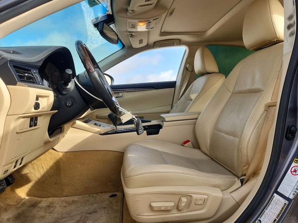 2013 LEXUS ES 350