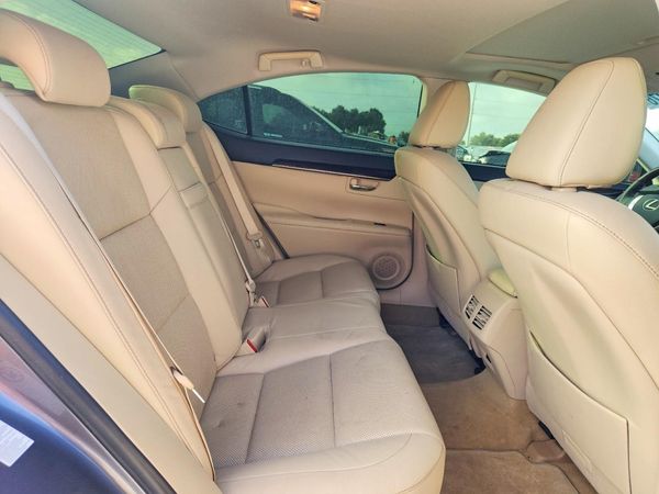 2013 LEXUS ES 350