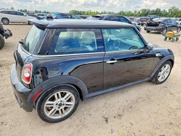 2012 MINI COOPER