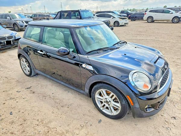 2012 MINI COOPER