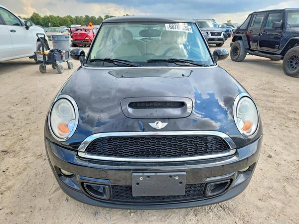 2012 MINI COOPER