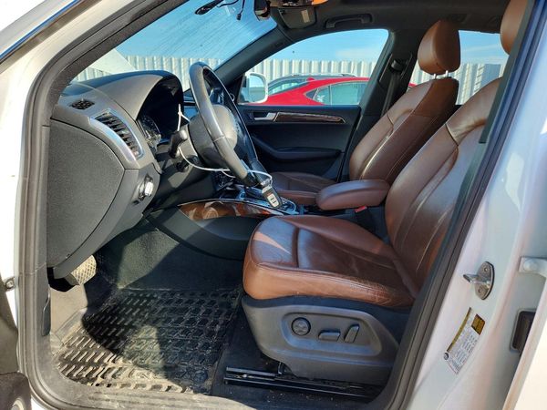 2012 AUDI Q5 Prestige