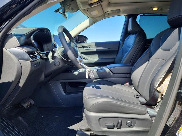2026 INFINITI QX60 — DENT