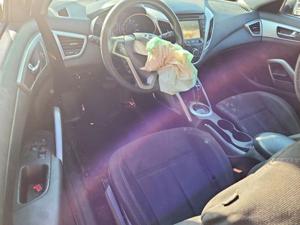 2016 HYUNDAI VELOSTER — CKPT
