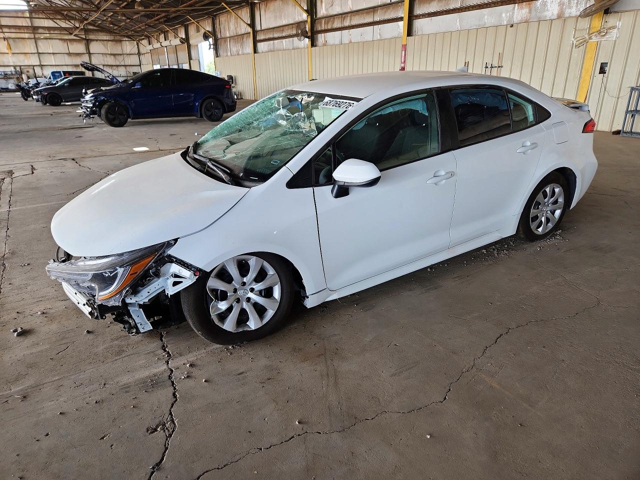 2026 TOYOTA COROLLA LE — Front 3/4
