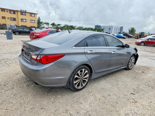 2014 HYUNDAI SONATA