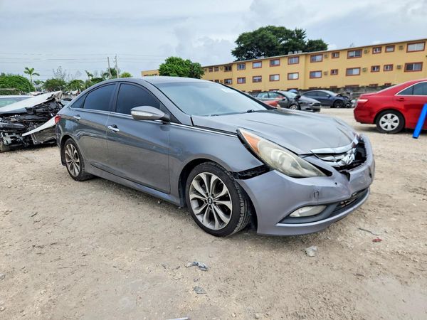 2014 HYUNDAI SONATA