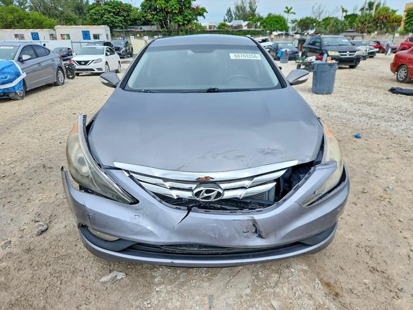 2014 HYUNDAI SONATA