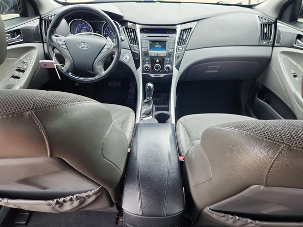 2014 HYUNDAI SONATA