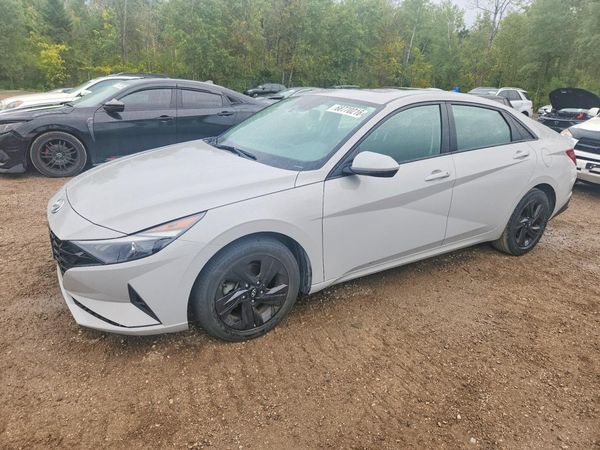 2022 HYUNDAI ELANTRA — DSFA — Front 3/4