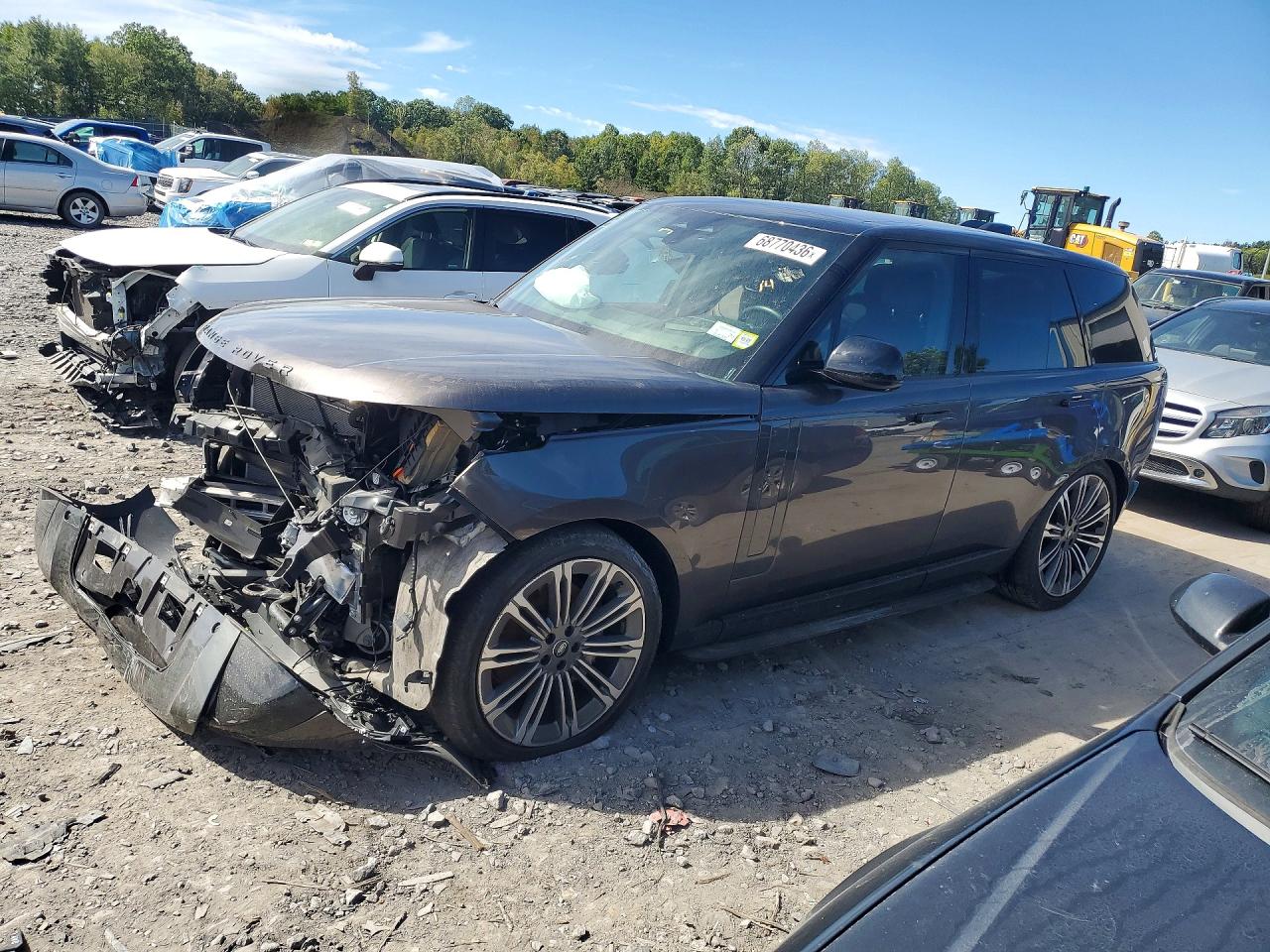 2024 LAND ROVER RANGE ROVER SE — Front 3/4