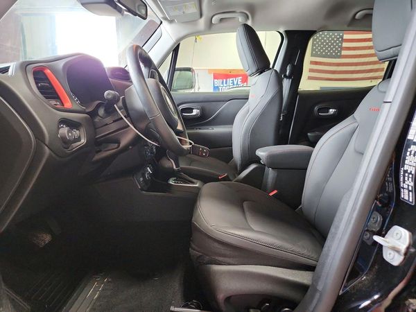 2023 JEEP RENEGADE — DENT