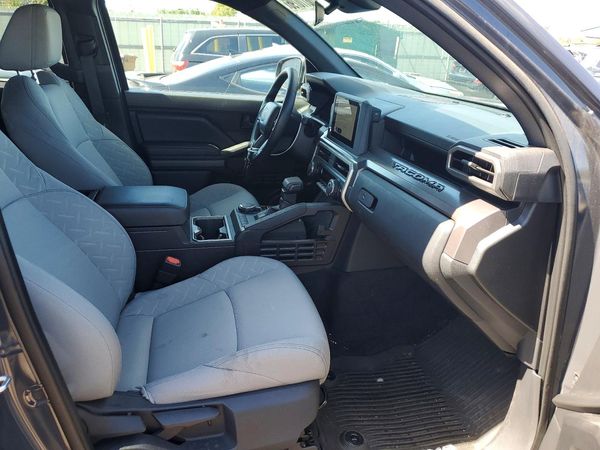 2025 TOYOTA TACOMA