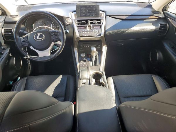 2015 LEXUS NX 200t Luxury