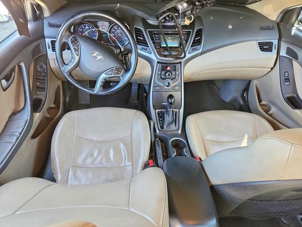 2014 HYUNDAI ELANTRA GLS(Middle) — CKPT