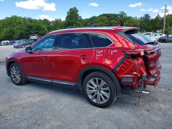 2022 MAZDA CX-9 Signature