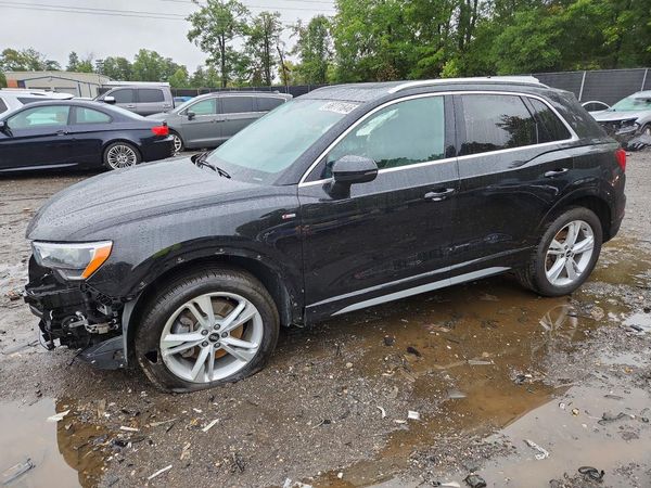 2021 AUDI Q3 — DSFA — Front 3/4
