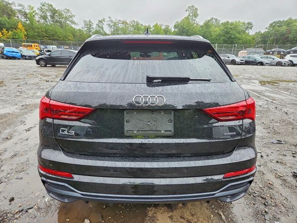 2021 AUDI Q3 S Line quattro Premium — DIRR