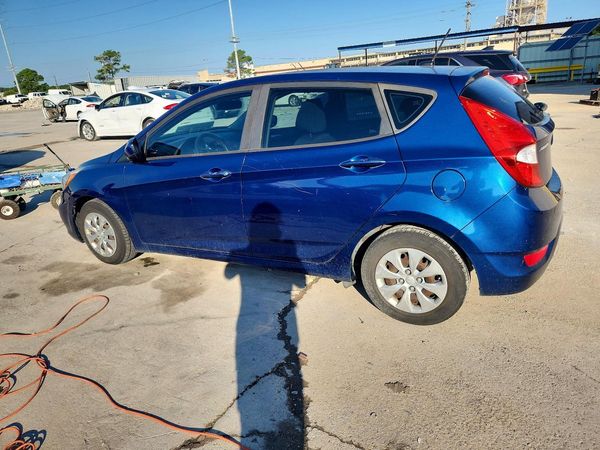 2017 HYUNDAI ACCENT SE Base