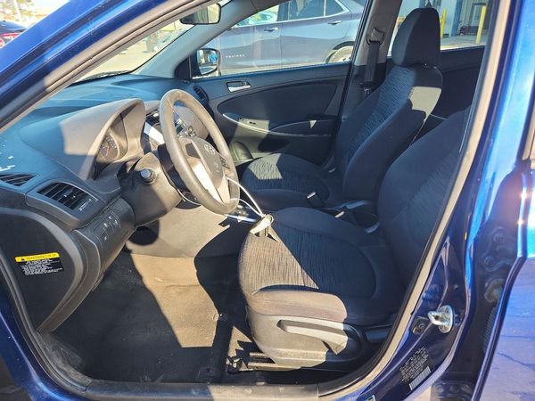2017 HYUNDAI ACCENT SE Base