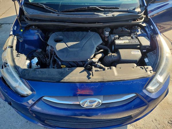 2017 HYUNDAI ACCENT SE Base