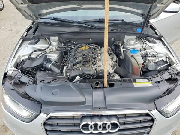 2014 AUDI A4 quattro Premium Plus