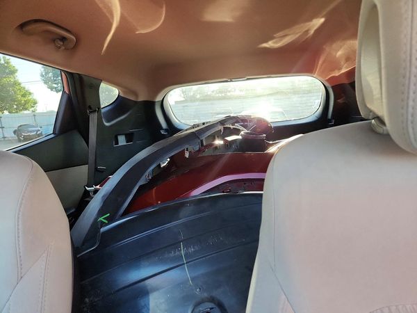 2015 HYUNDAI SANTA FE GL