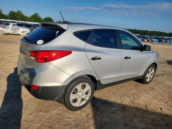 2013 HYUNDAI TUCSON GL