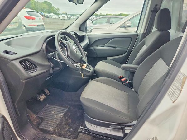 2019 RAM PROMASTER CITY SLT — DENT
