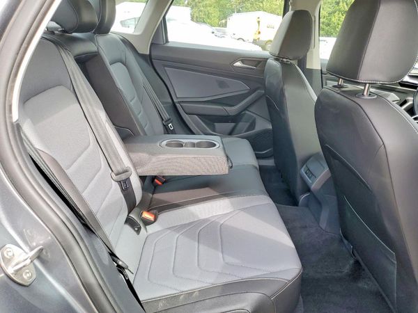 2025 VOLKSWAGEN JETTA SEL