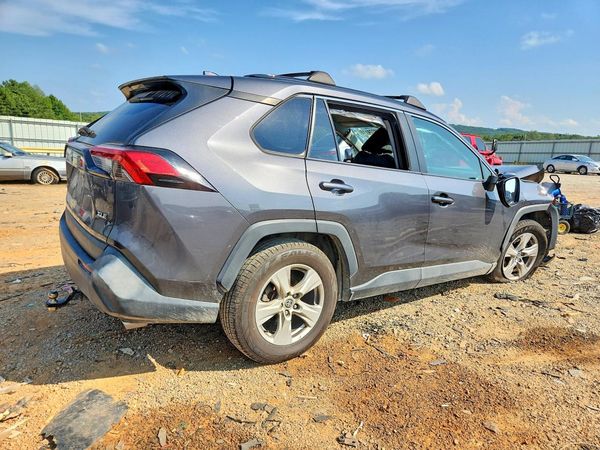2021 TOYOTA RAV4 XLE — PSRA