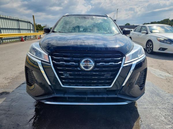 2021 NISSAN KICKS SV