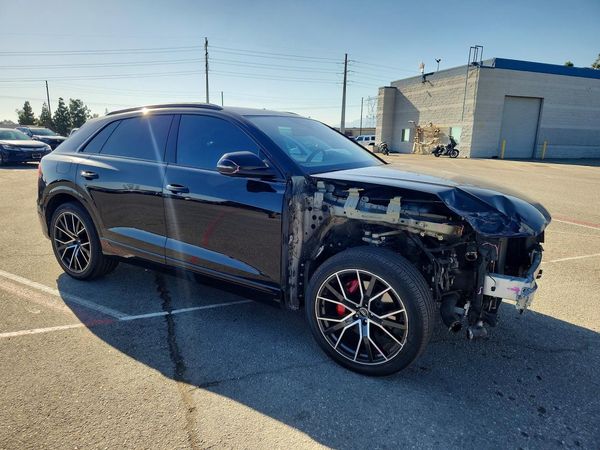 2020 AUDI Q8 — Passenger 3/4