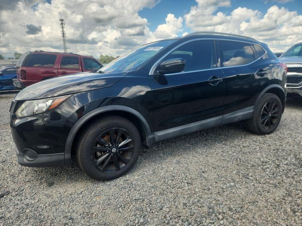 2019 NISSAN ROGUE SPORT — Front 3/4