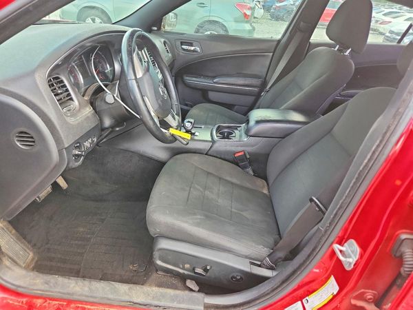 2014 DODGE CHARGER — DENT