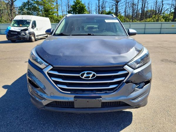 2018 HYUNDAI TUCSON