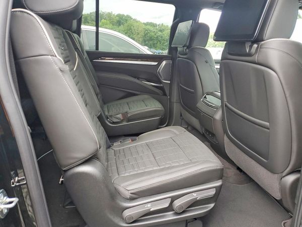 2026 CADILLAC ESCALADE Platinum Sport — PSRS