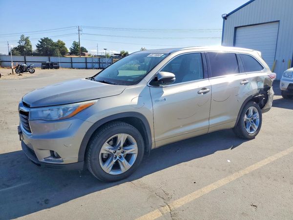 2014 TOYOTA HIGHLANDER